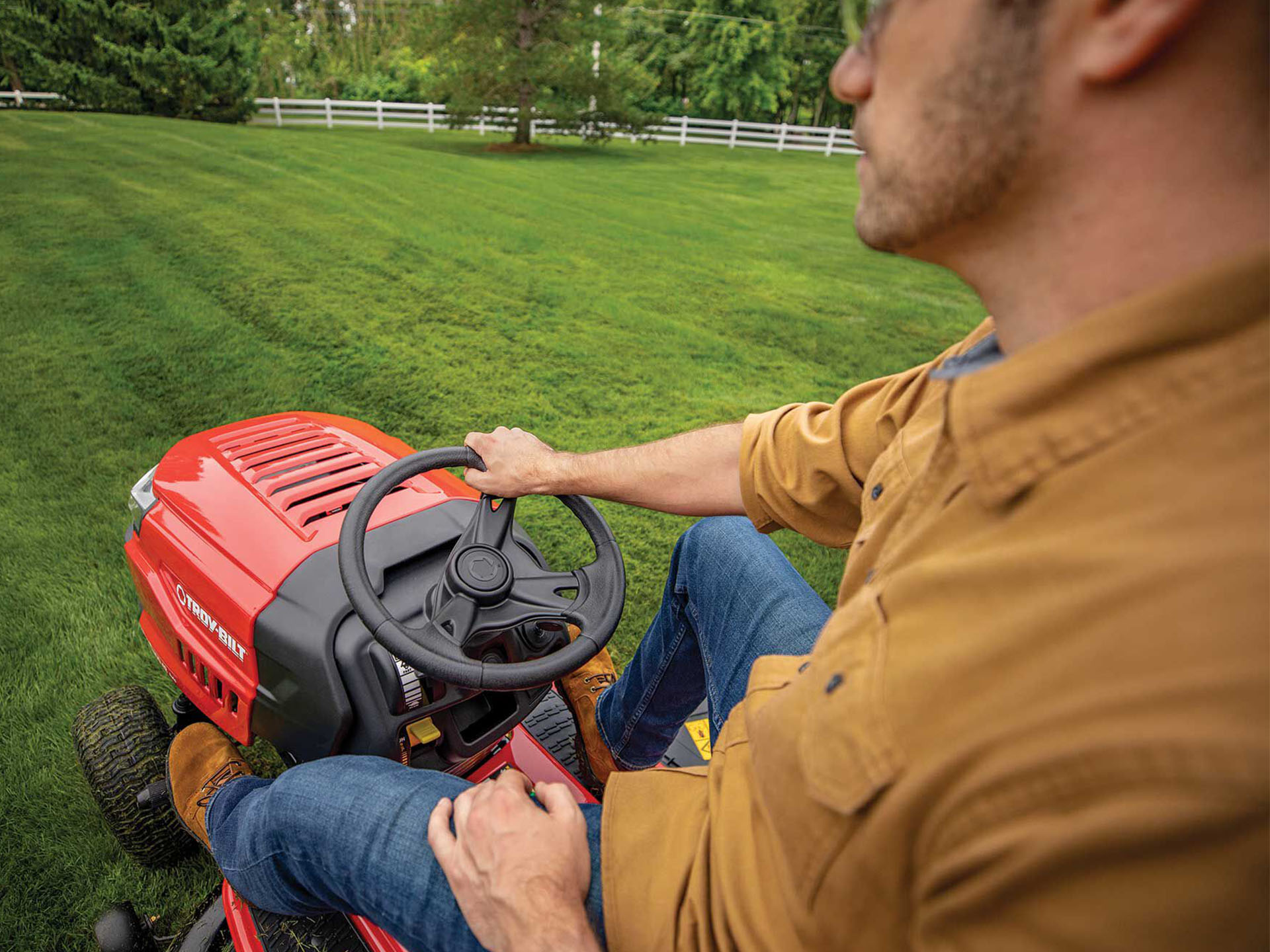 2024 TROY-Bilt Bronco 42 in. Briggs & Stratton 547 cc in Millerstown, Pennsylvania - Photo 4